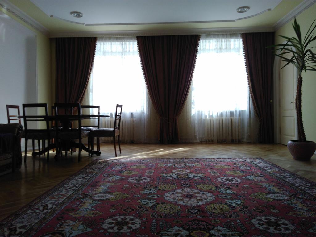 Apartment Na Rynok Square Lviv Exterior photo